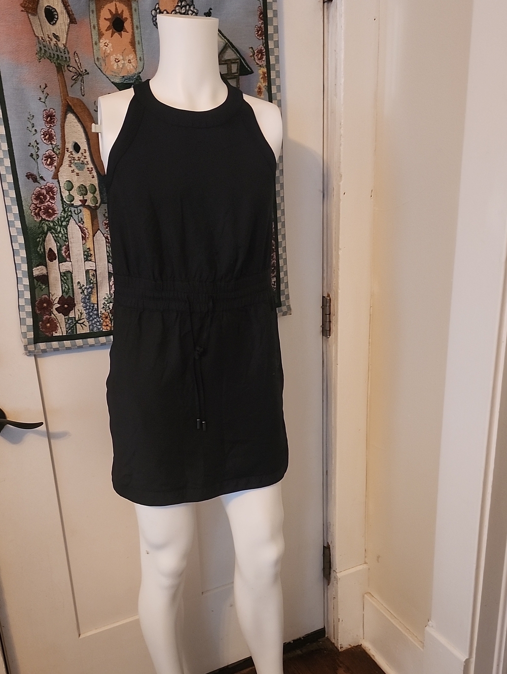Banana Republic Black Sleeveless Drawstring Waist Shift Dress
